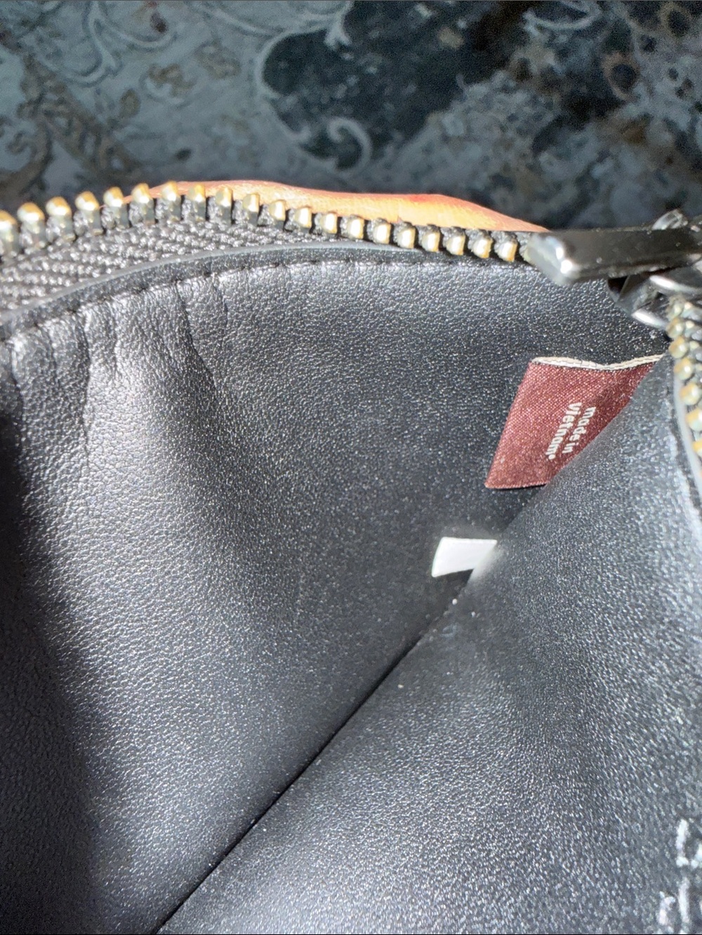 Coach Robot Motif Black Leather Card Holder rear - Picture 7 of 9